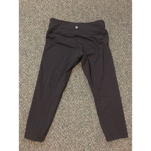 Lululemon cropped leggings - Picture 1 of 2